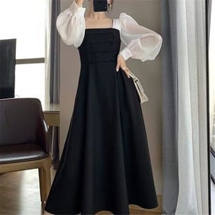 【新作】【送料無料】 長袖黒のストリートドレスの女性の新しい秋のスプライシングスクエアネックフレンチスカートレトロメッシュスカート 0214451207017