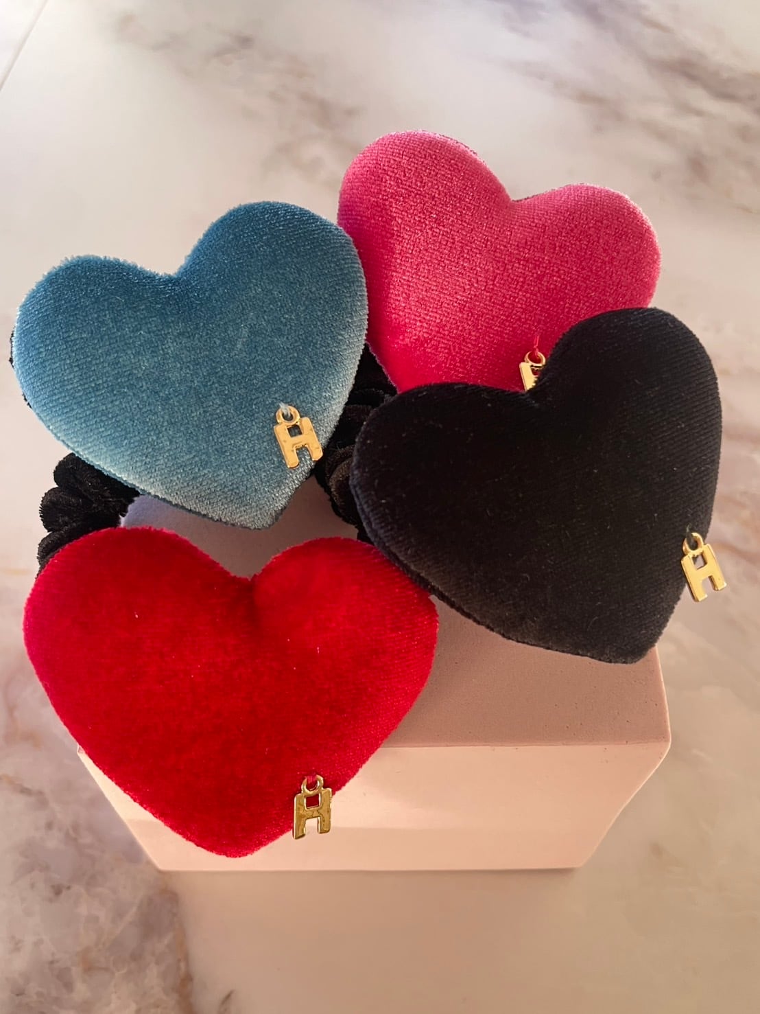 ベロアハートシュシュ | THE HANY 公式オンラインショップ | THE HANY