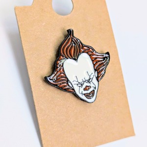 送料無料！ ★ピンズ PINS★ピンバッジ 【ペニーワイズ（IT）】 〚アメリカン雑貨 アメトイ〛