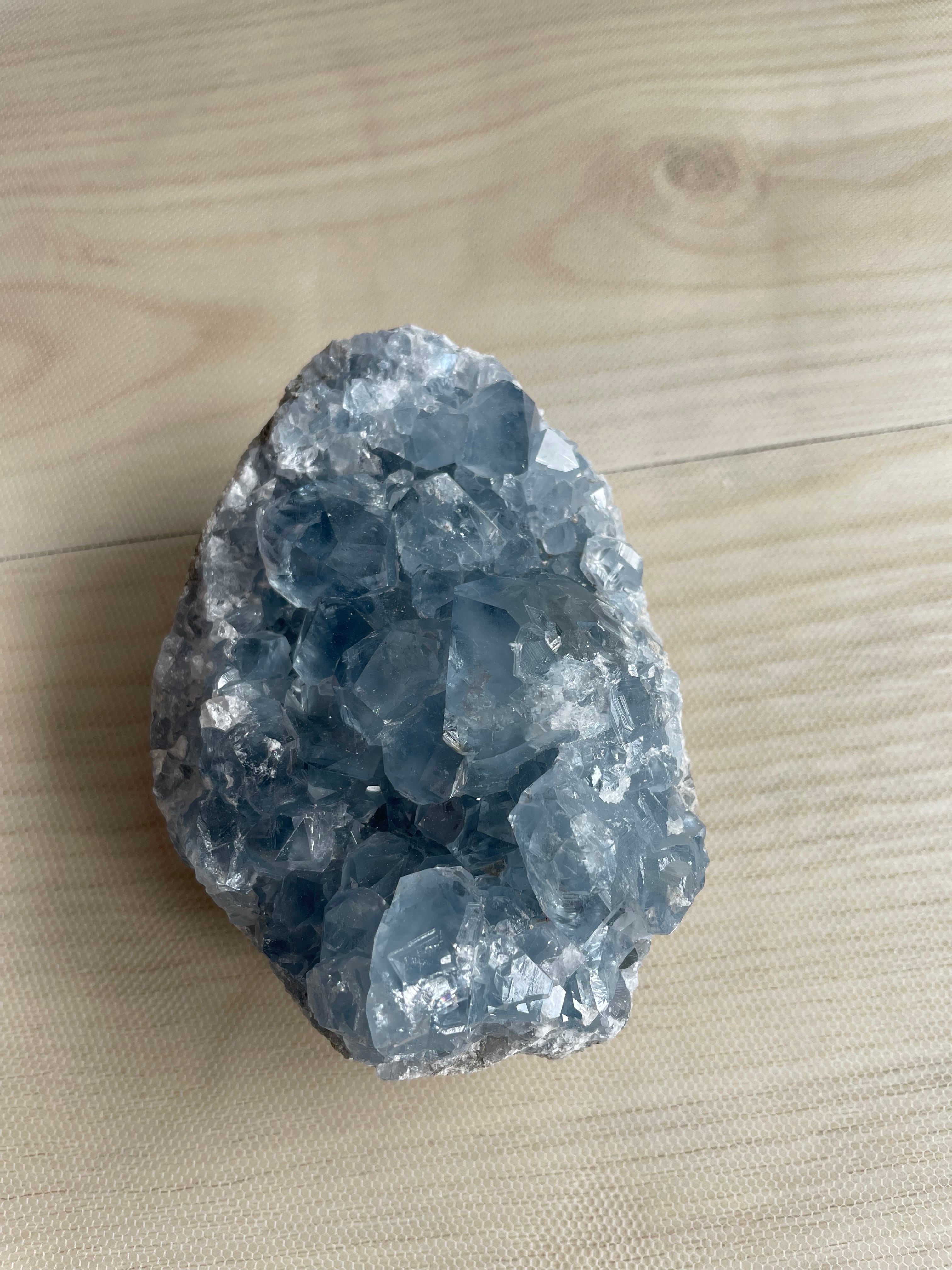 最高品質　超希少幻の逸品　天使のヒーリングストーン　スカイブルーセレスタイト 最高品質超希少幻の逸品天使のヒーリングストーンスカイブルーセレスタイト