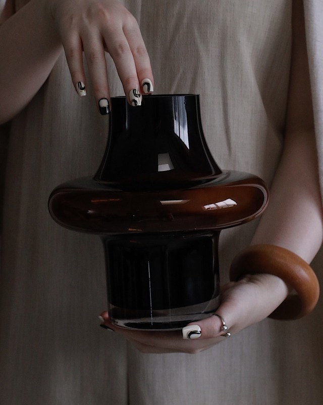 high foot glass vase