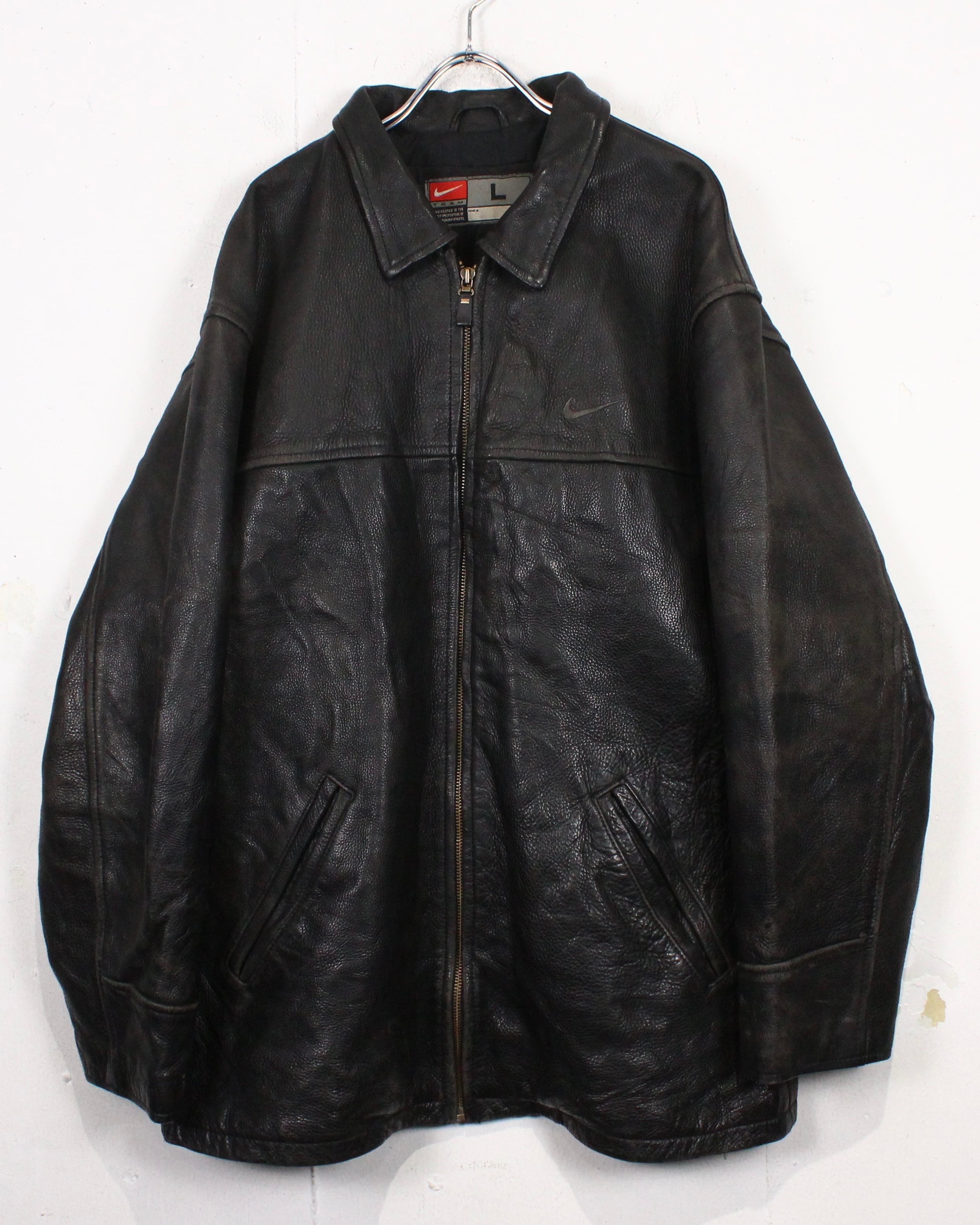 Caka act2】“NIKE” Special Logo Embroidery Leather Jacket | Caka