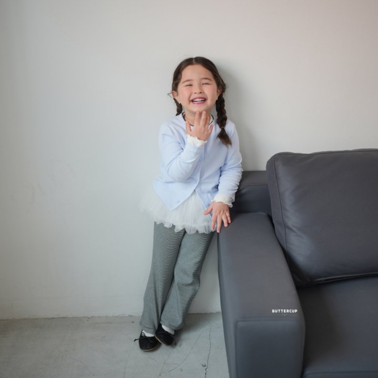 [BUTTERCUP] Eyelet Pincott Cardigan / [버터컵] 아일렛핀콧가디건