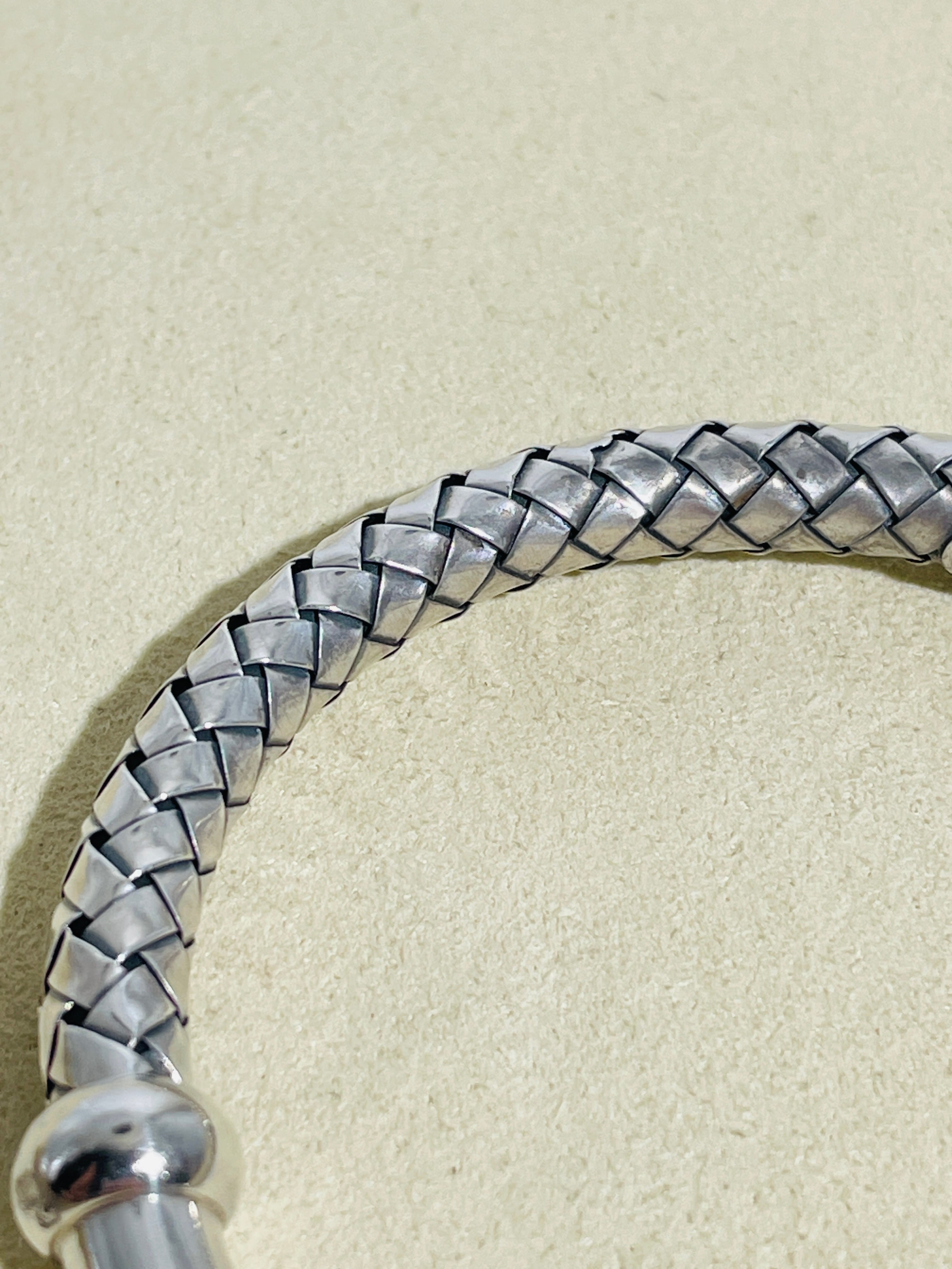 Intrecciato Woven Bangle -BOTTEGA VENETA- | Tender Records