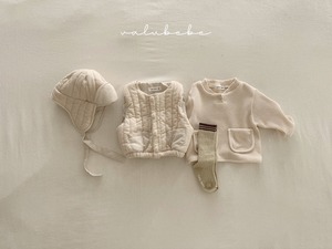 【valu bebe】パディングベスト アイボリー 70〜80cm  241245
