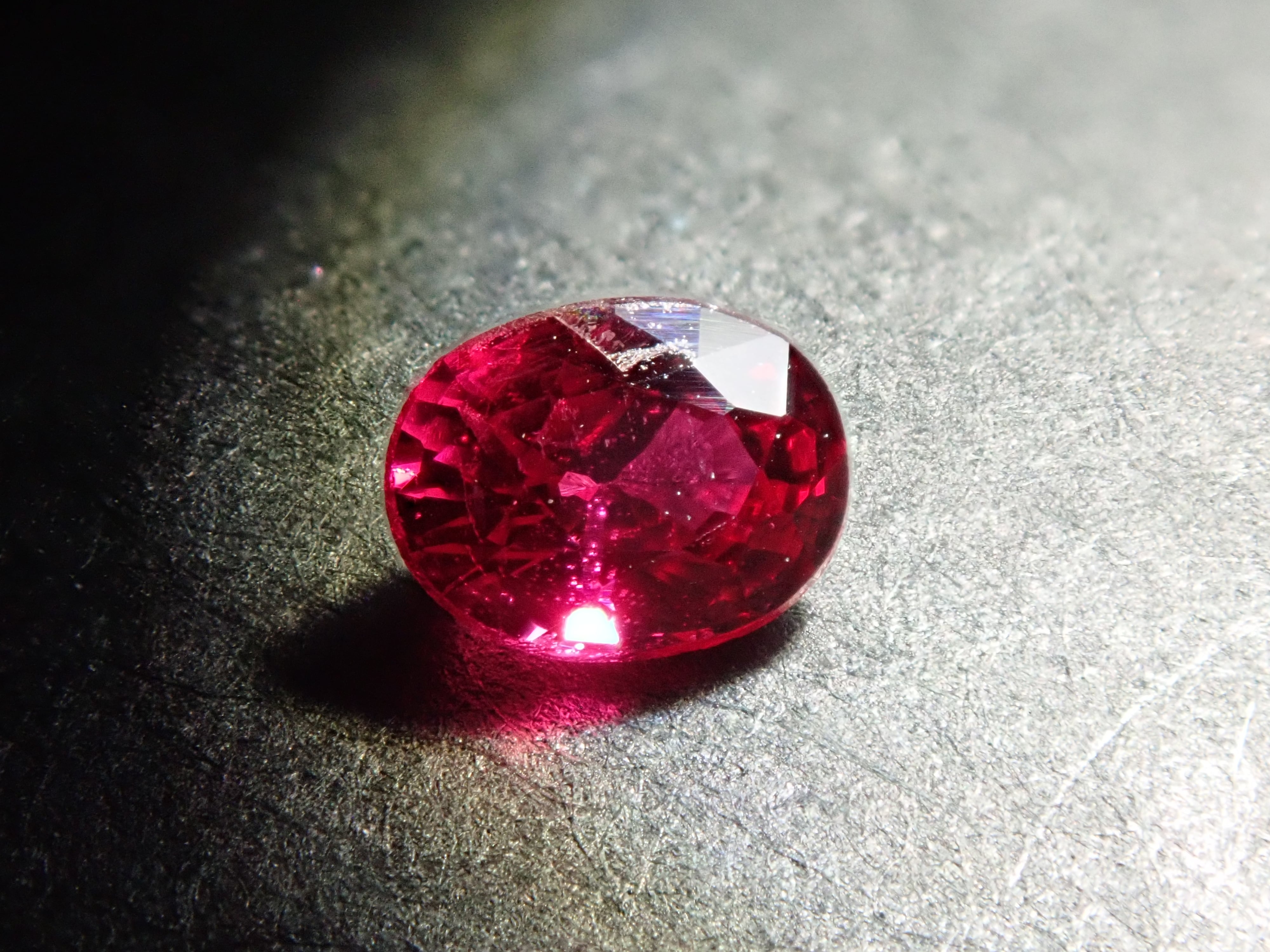 スリランカ産レッドスピネル 0.252ct | Gem Shop Urcaguary