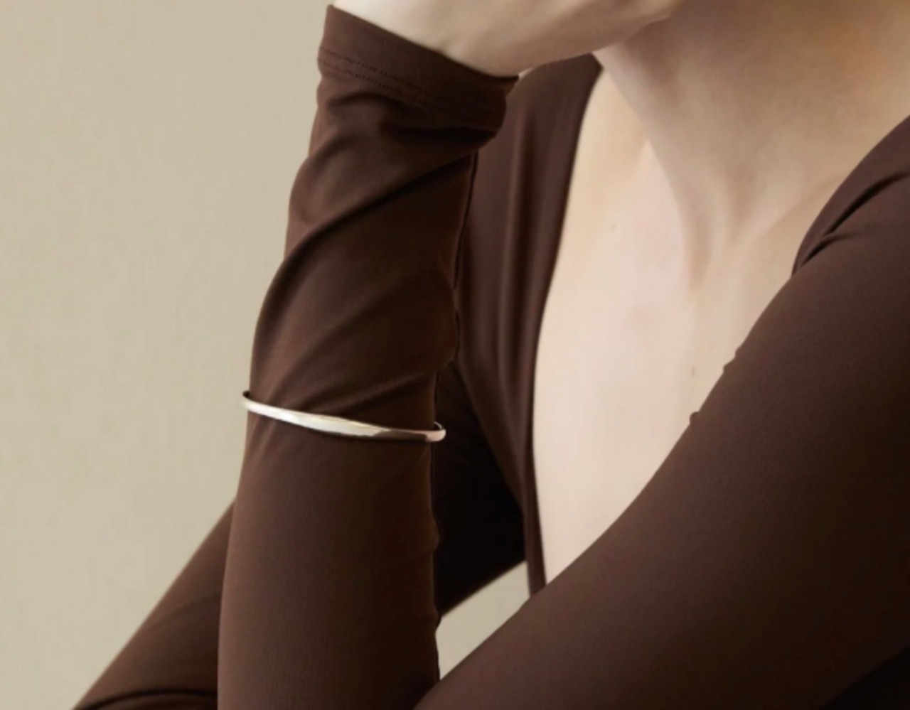 b011 【aura】 POND BANGLE