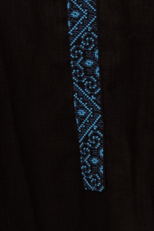 ウクライナ刺繍ヴィシヴァンカ　手刺繍　レディース・フリーサイズ