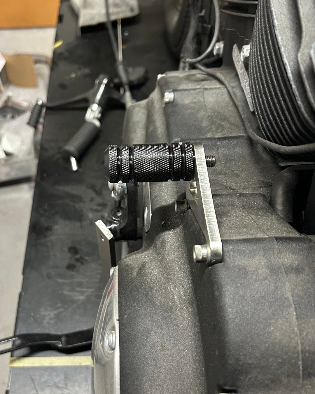 受注販売】かんたんアニキステップ 艶消しブラック(2004年式以降の