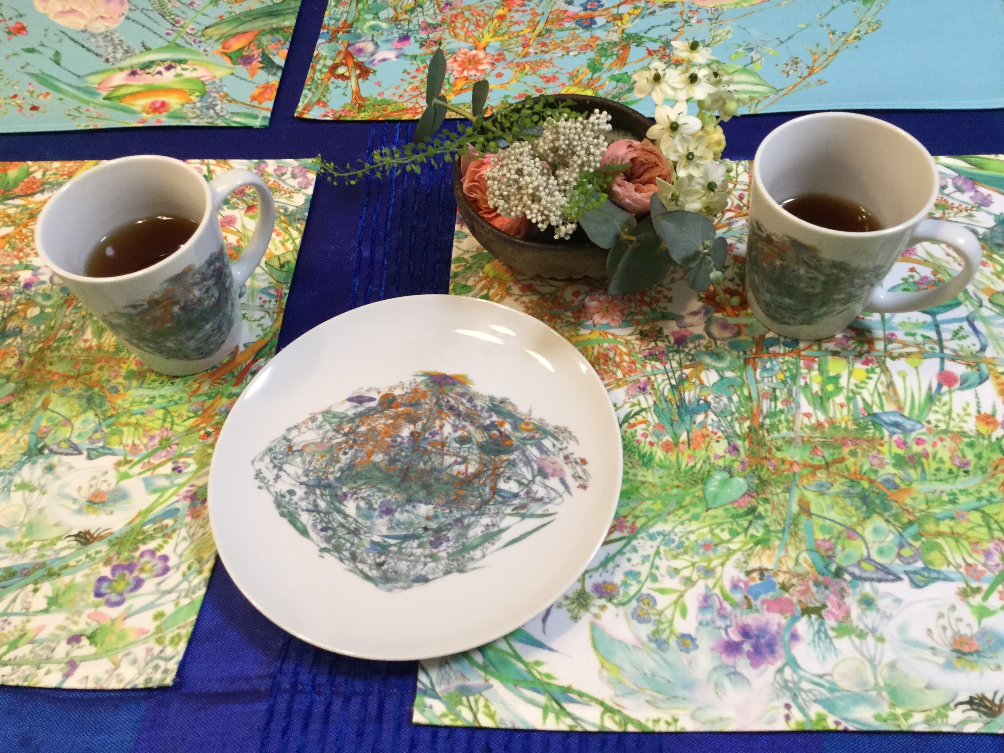 白雲友子「地上の楽園ーCOSMOSー」絵皿プレート美濃焼 COSMOS picture