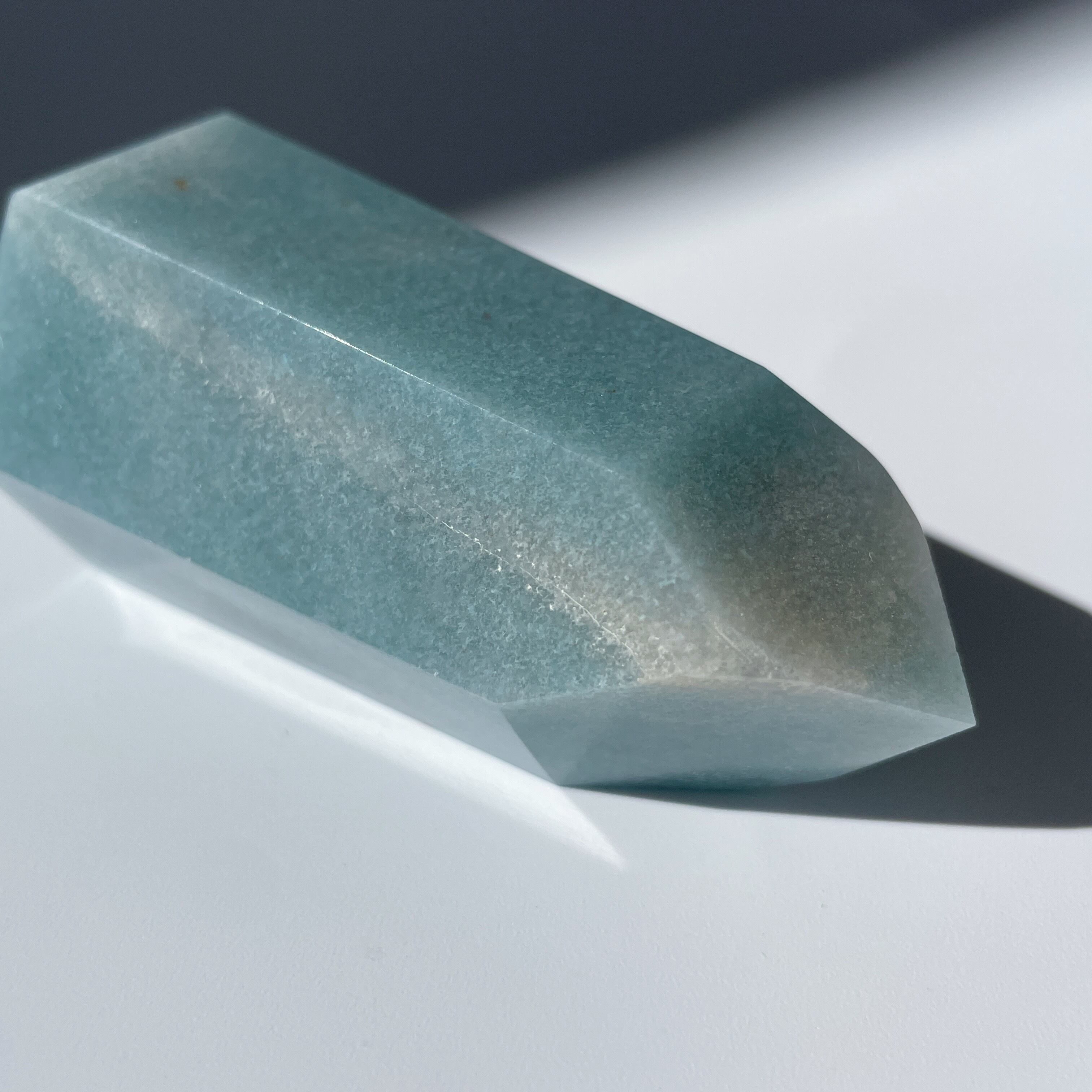 トロレアイトインクォーツ（トロール石）タワー41◇ Trolleite