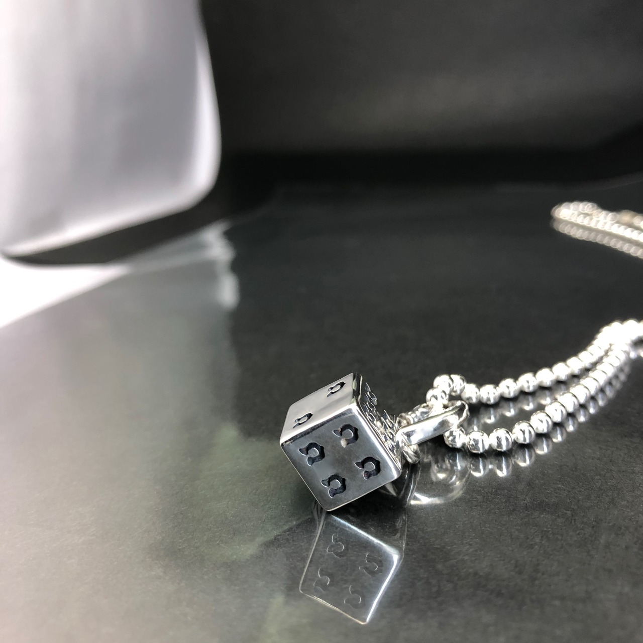 DICE : HORSESHOE BALL CHAIN NECKLACE / ホースシューダイス ボールチェーンネックレス
