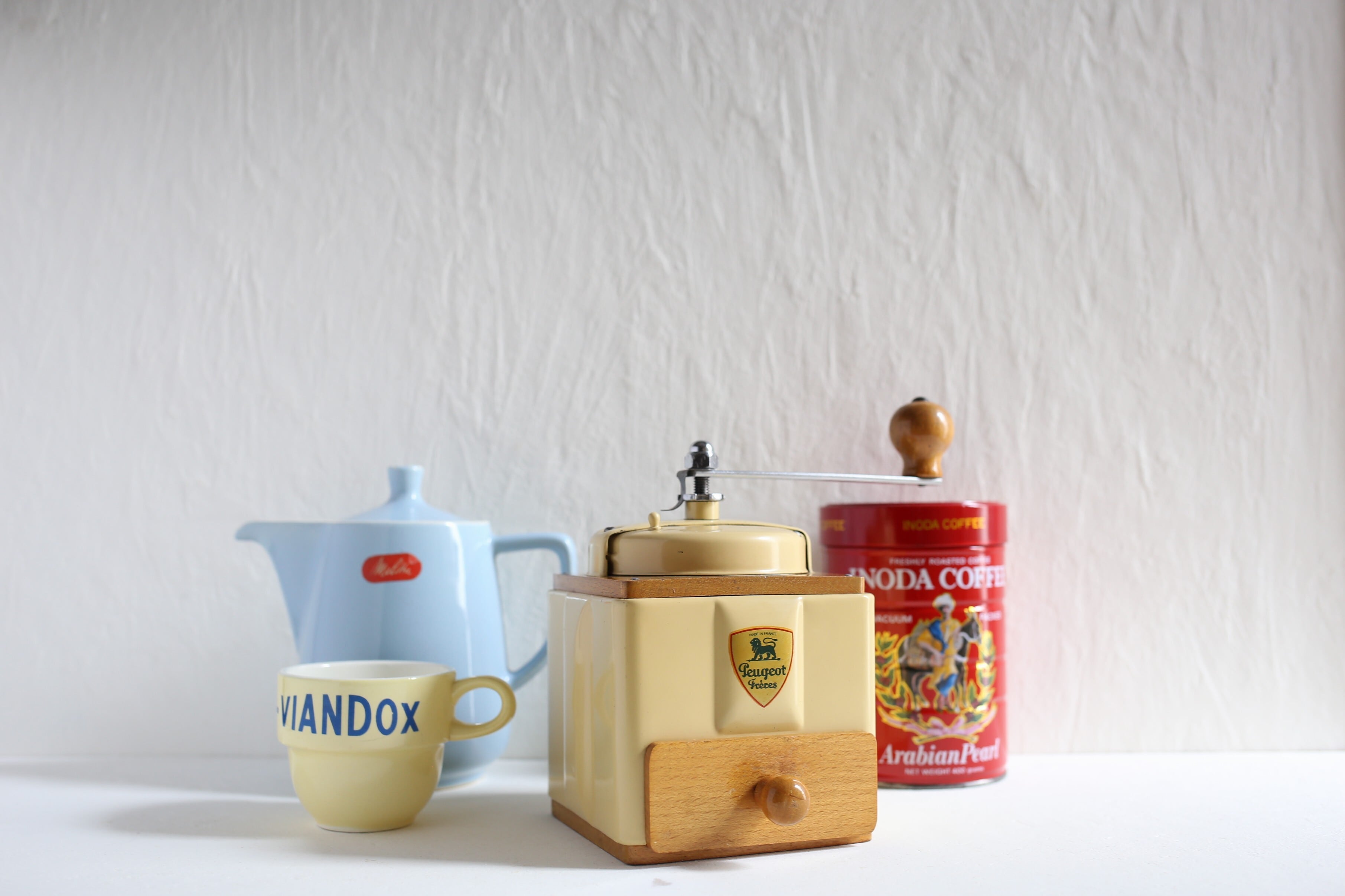 フランス アンティーク ヴィンテージ Peugeot プジョー コーヒーミル ベージュ N-05063