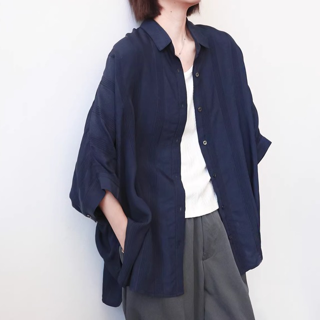 【ボタンフロントワイドシルエットヒップ丈シャツ 】P00299