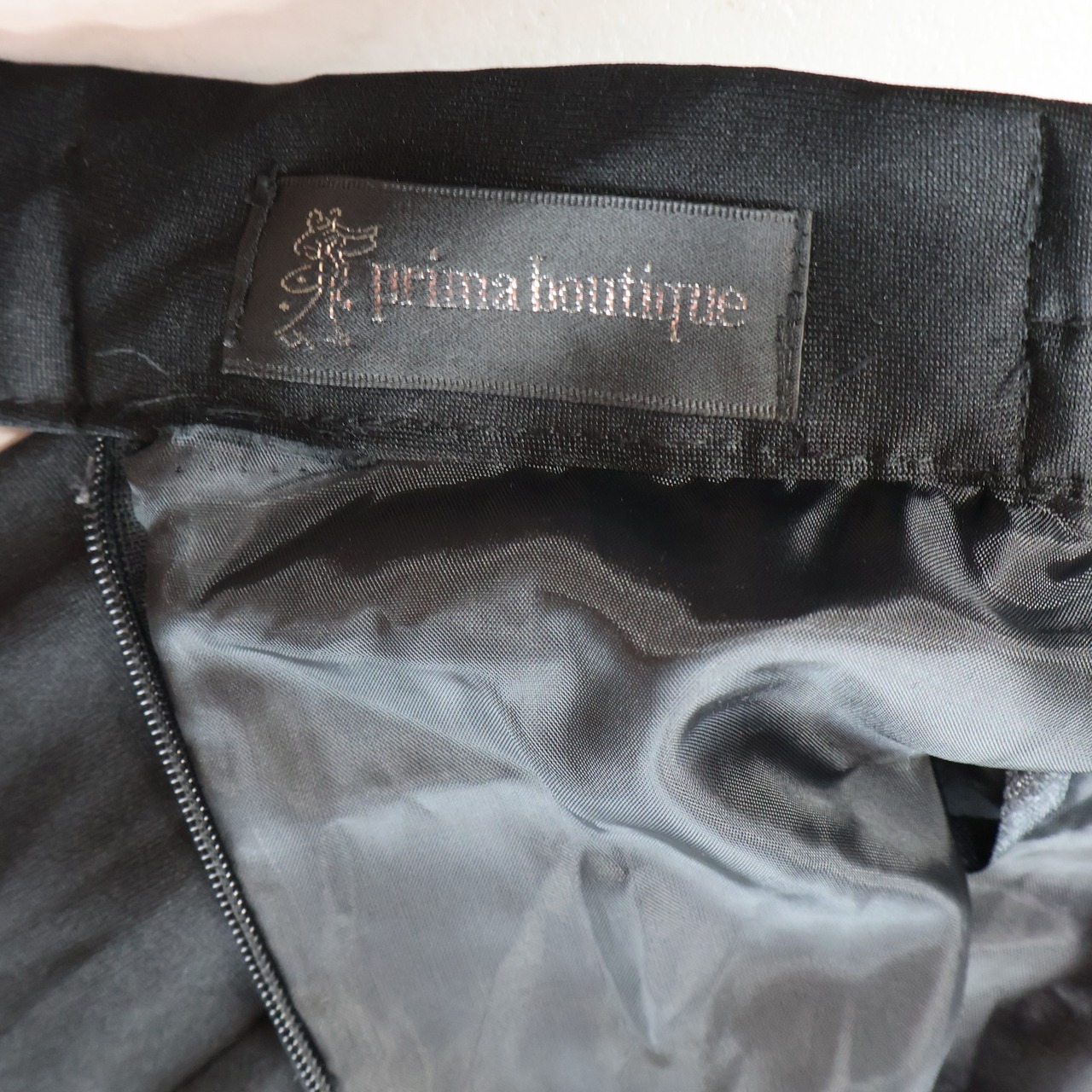 【フラメンコ衣装】ブラック prima boutique プリマブティック ファルダ ボランテ スカート フリル 黒 赤 レッド レース
