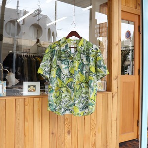 JAPAN vintage retro shirt