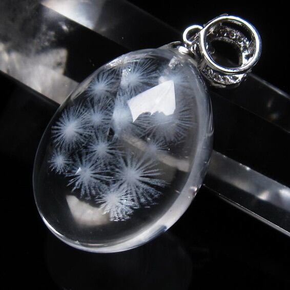 水晶 ペンダント レーザー彫刻 112-4429