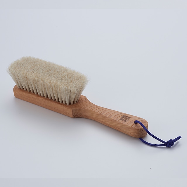 欅シリーズ　洋服ブラシ　カシミヤ　ハンドル型　／　Keyaki Series　Clothes Brush　Cashmere　handle type