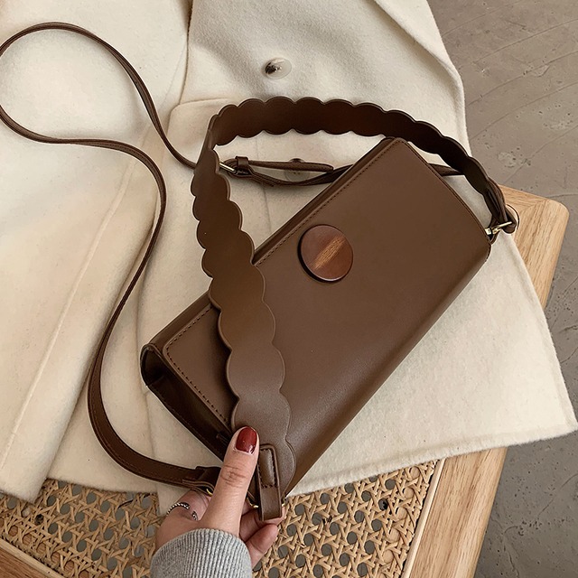 スタイルオータムウィンターレッド 秋物 冬物 スクウェア メッセンジャーバッグ 手作りハンドバック32903559452