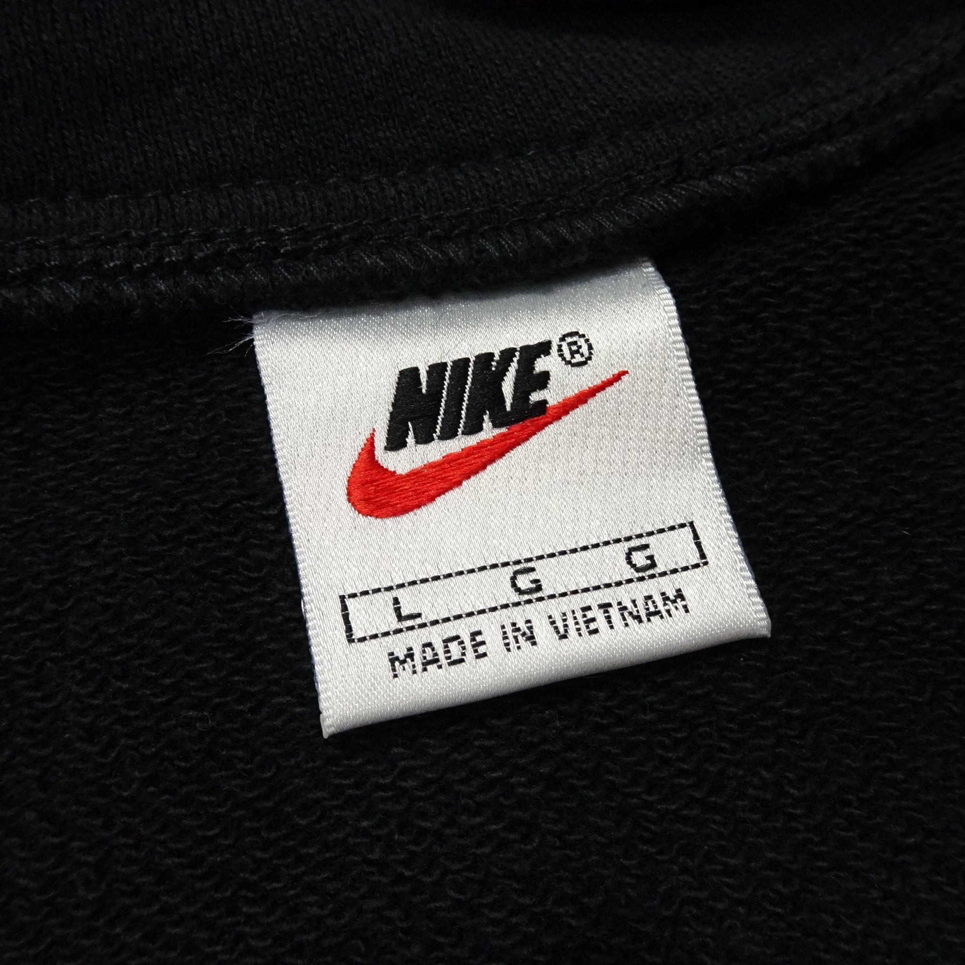 銀タグ!!】ナイキ 有り余っ ✈︎ハーフジップ 刺繍ロゴ ゆるだぼ VINTAGE 