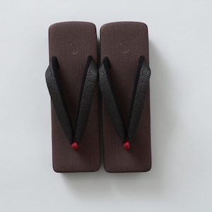 .菱屋カレンブロッソ×OKANO カフェ草履 :紫×黒 角型 レディースM