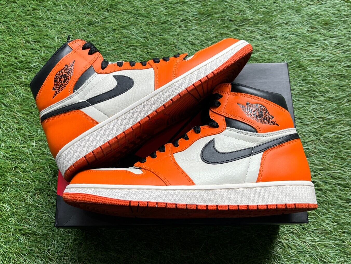 NIKE AIR JORDAN 1 RETRO HIGH OG SHATTERED BACKBOARD 555088-113 
