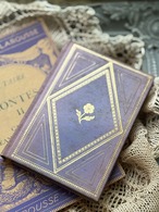 フランスvintage 小さな小説本 すみれ色 花柄 1968年 ハードカバー インテリア コラージュ デコパージュ