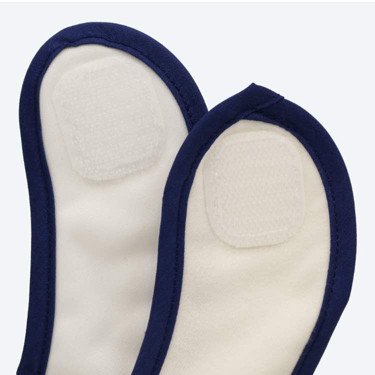 ミッキー ベビースタイ2枚セット ホワイト グレー パーク限定 東京 ディズニー ランド シー よだれ掛け マジックテープ ベビーグッズ エプロン 赤ちゃん用品