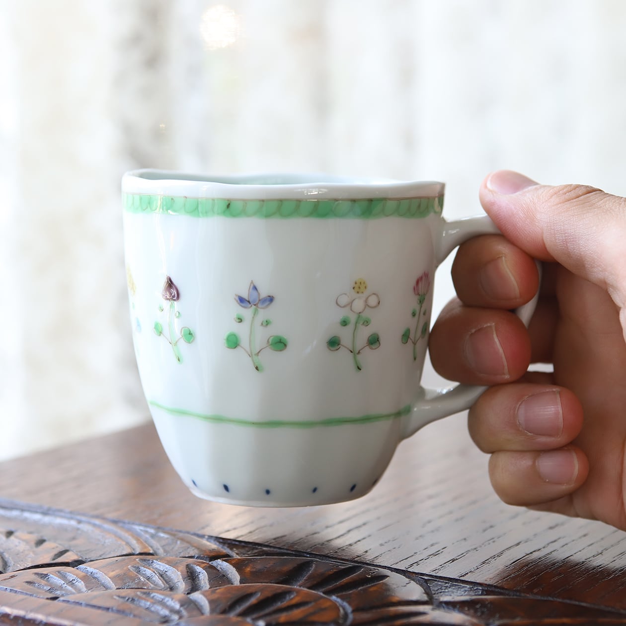 うつわ藍水　お花のレースマグカップ2個とレースハート形プレート2枚の4点セットで うつわ藍水 お花のレースマグカップ2個とレースハート形プレート2枚の4