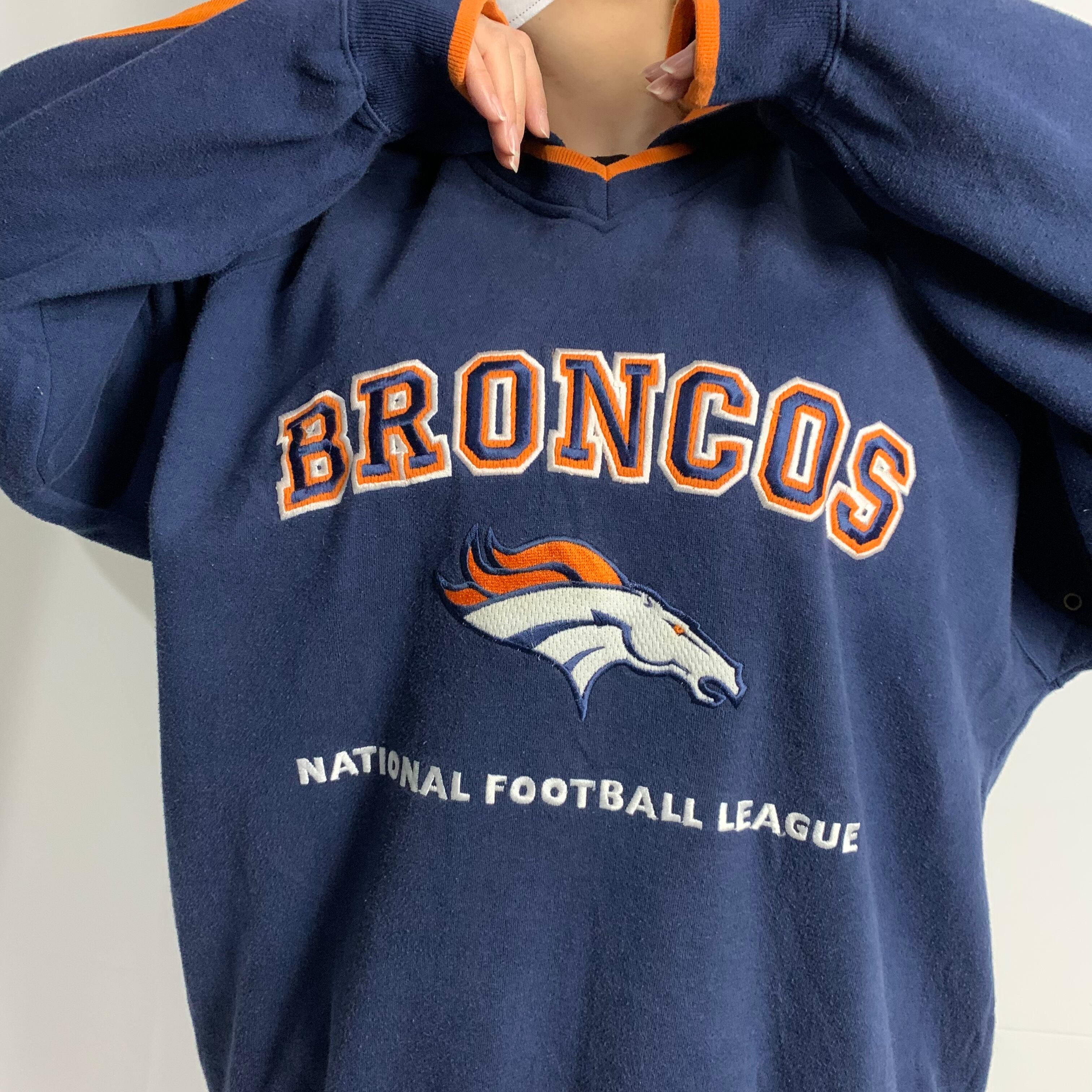 7217/USマジェスティックNFLブロンコス刺繍ロゴ パーカープルオーバー