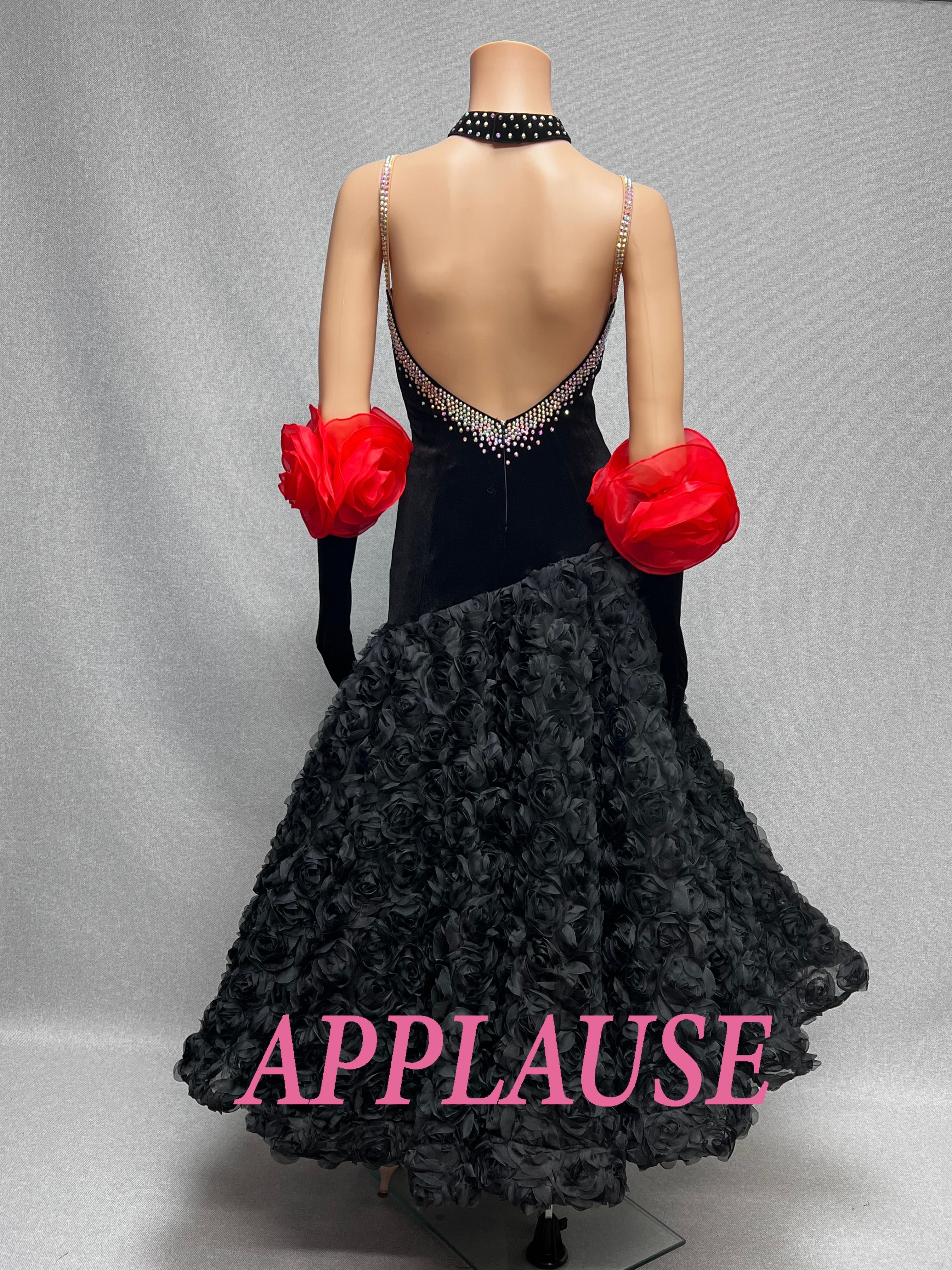 【新着】社交ダンス ドレス　スタンダード　モダンドレス　ブラック（ベルベット、赤グローブ）　 M　ST-25-32　デモ・競技用ドレス　発表会衣装　パーティドレス　ワンピース　舞台衣装