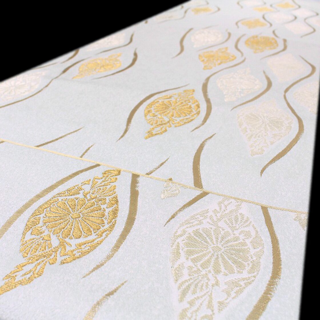 高島屋】誂え 西陣織の名門【いづくら】 上品なフォーマルに 新品の  