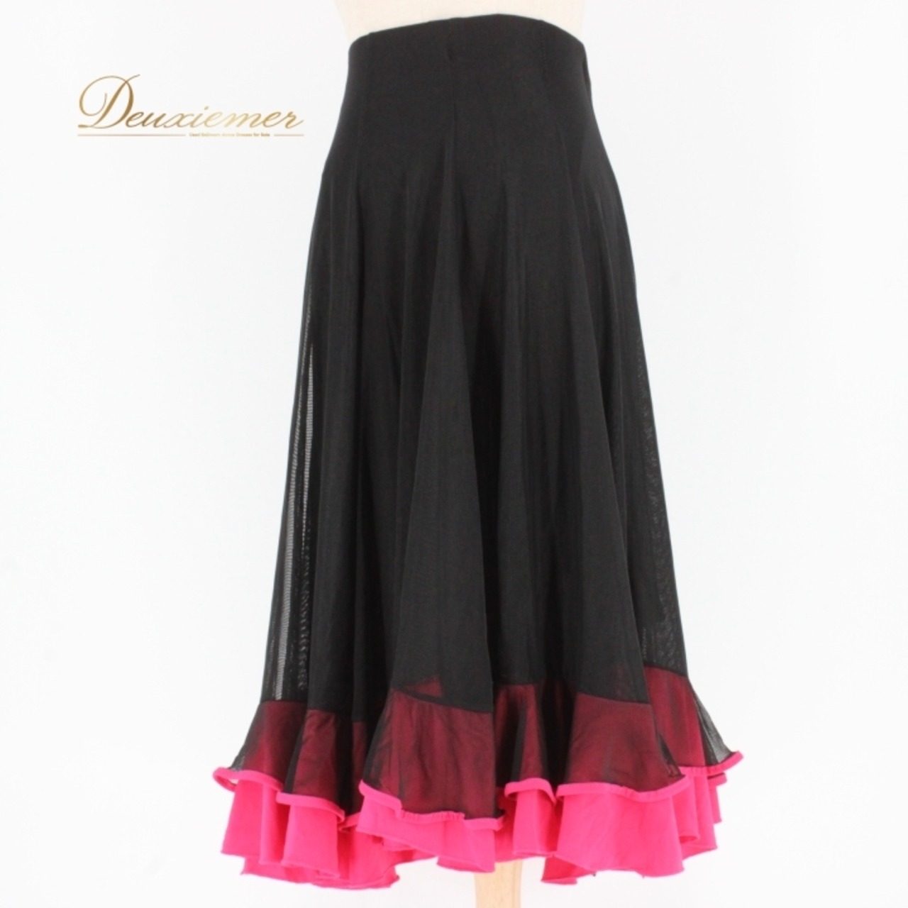 社交ダンス 衣装 スタンダード スカート レッスンウェア レディース ICHIOKU イチオク 無地 ピンク系 ブラック系 黒 練習着 フリル フレアスカート 薄手 躍動感 伸縮性 ストレッチ 練習用 ダンススカート 女性用 ピンク フリル付き おしゃれ スポーティー シンプル 丈約71cm ウエスト約31cm~ ゴムウエスト フレア ブラックスカート シューズアップ 社交ダンス衣装 レディースファッション トレーニングウェア