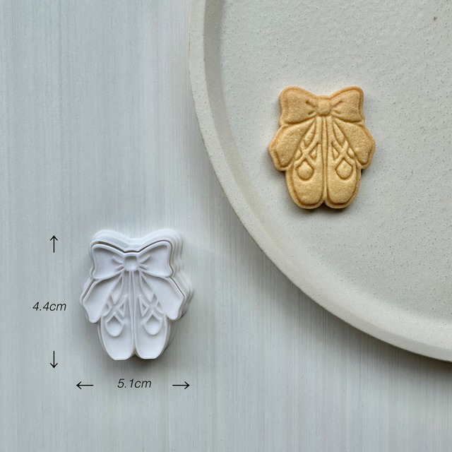 バレエシューズ　①