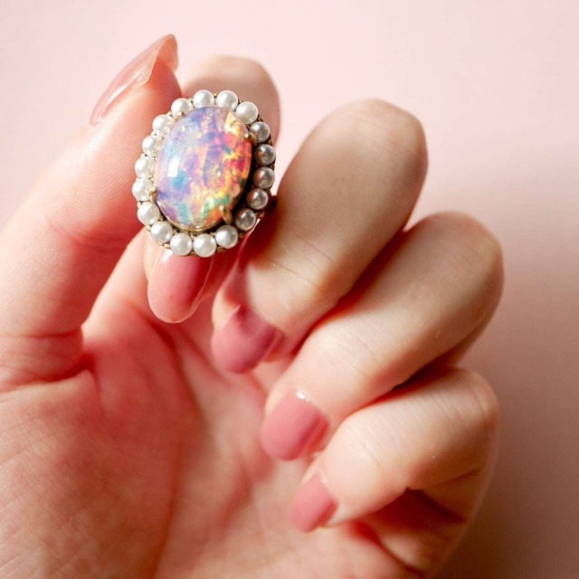 Vintage Harlequin Opal Glass With Glass Pearl Ring