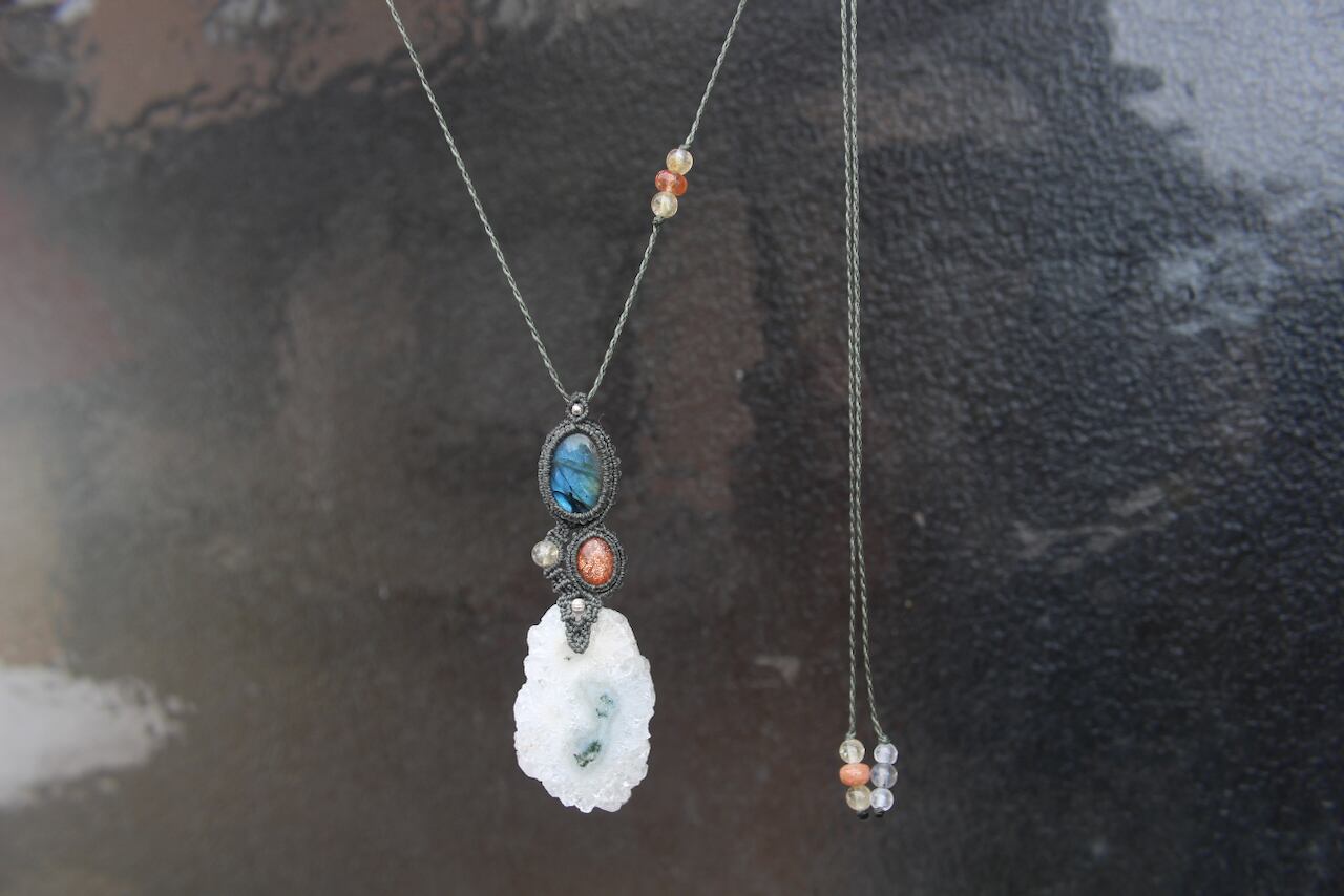Solar Quartz & Labradorite & Sunstone micro macrame pendant