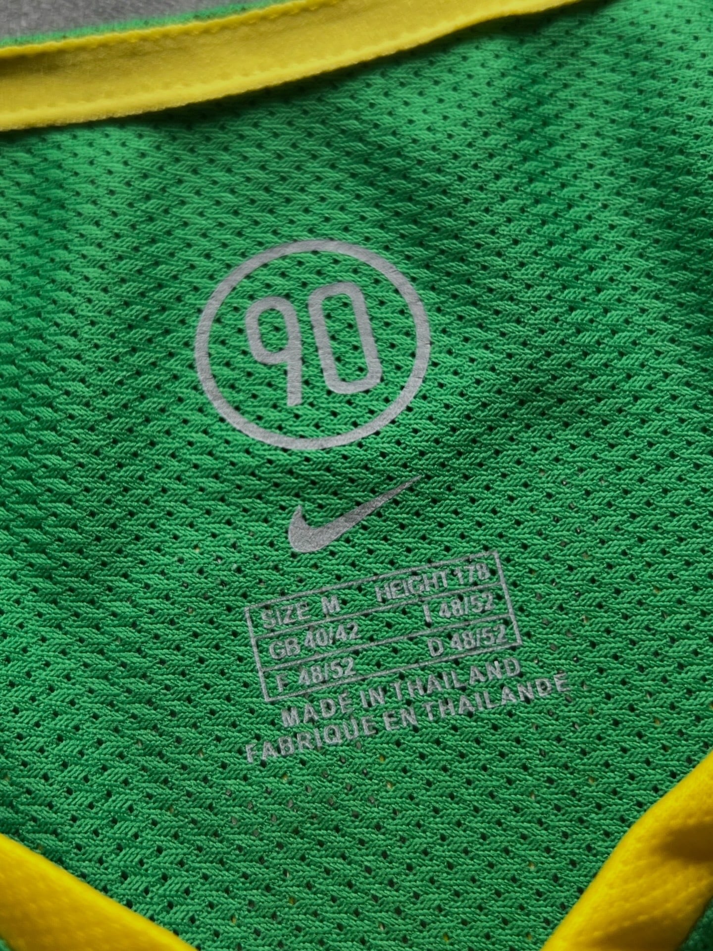 Nike Total 90 ブラジル サッカーシャツ R.CARLOS 6 黄 M | Léon Shinjuku