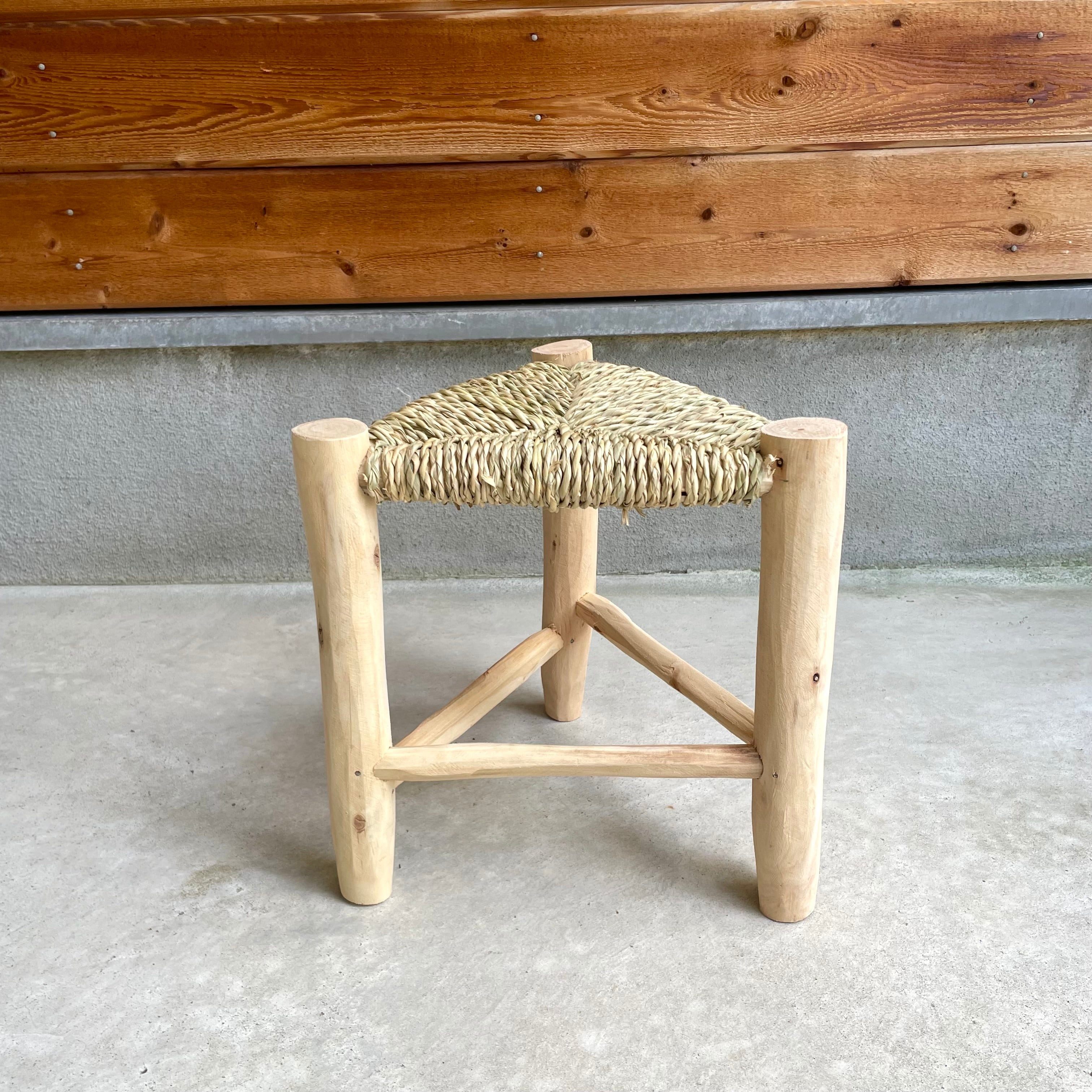 Moroccan wooden triangle chair モロッコ ドーム三角木椅子② w31