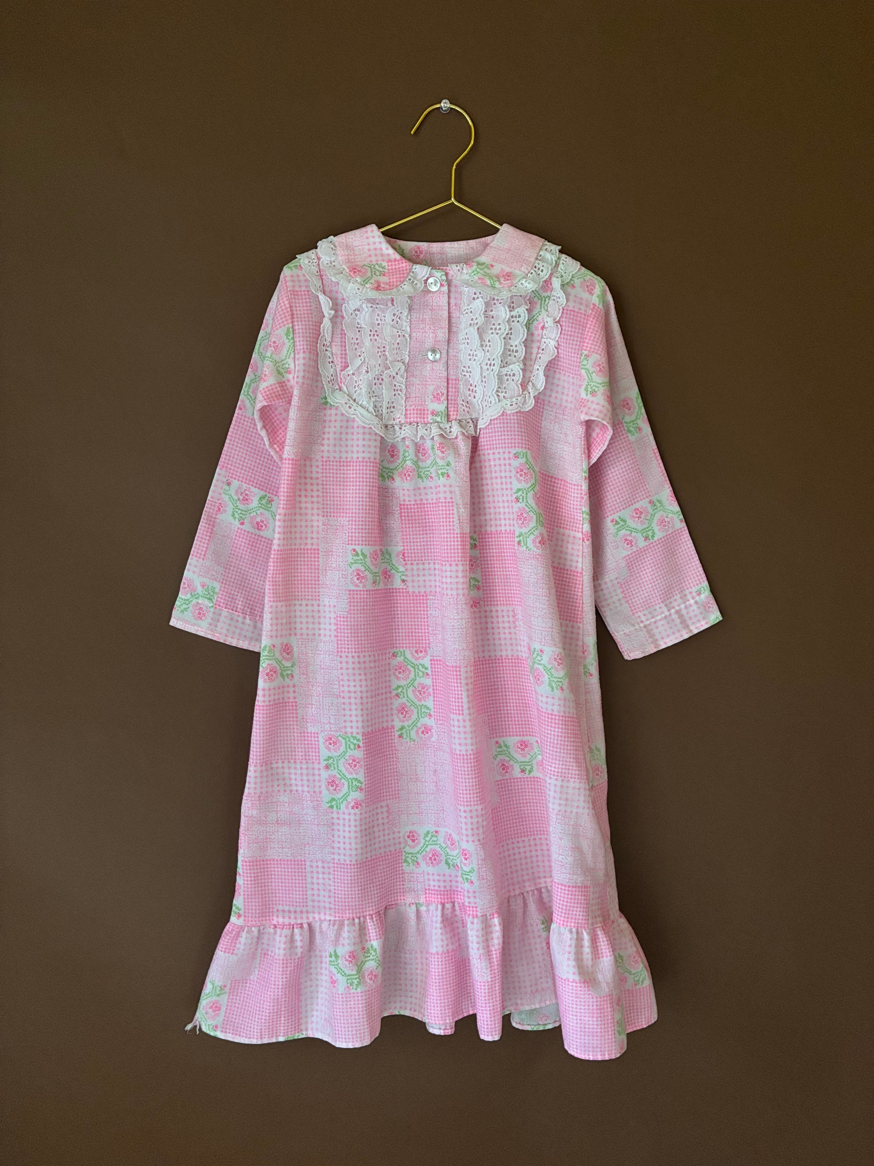 【KIDS vintage】 Flower nightgown dress. about 5-6y
