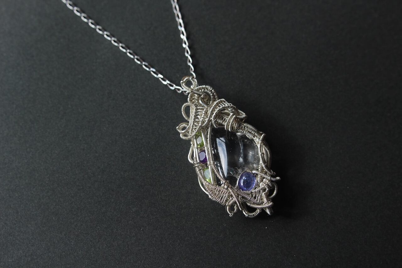 Healing crystal & Tanzanite & Peridot & Amethyst silver925 wire wrapping pendant