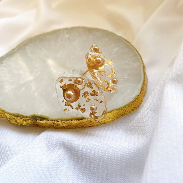 ◇C-6 ニュアンスクリアピアス