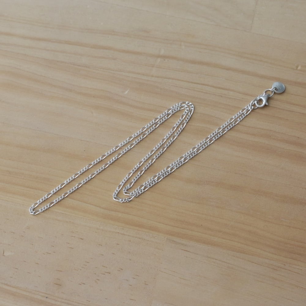 ERA./TWNKL FGR NECKLESS