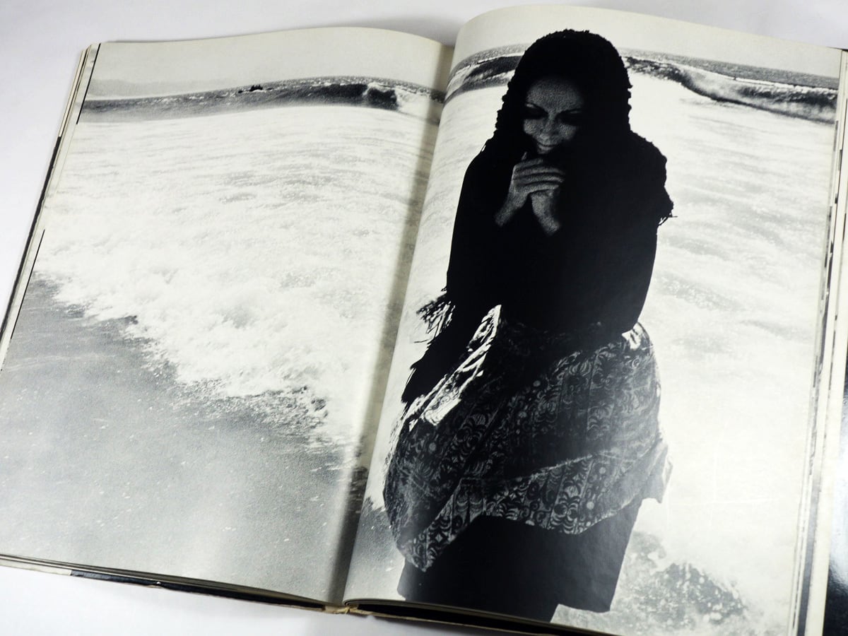 イッピー ガール イッピー（タッド・若松 写真、鰐淵晴子 モデル