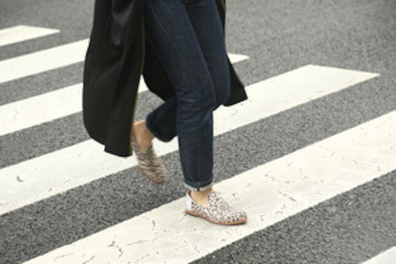 SLIP-ON SHOES (LEOPARD)