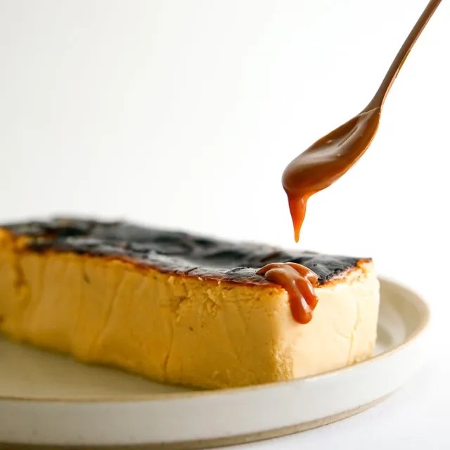 【5月6月限定・木箱入り】キャラメルのバスクチーズケーキ フルサイズ
