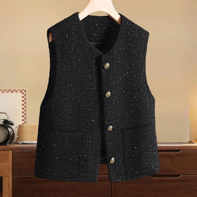 Elegant tweed short gilet