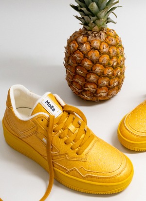 MoEa - PINEAPPLE - FULL YELLOW