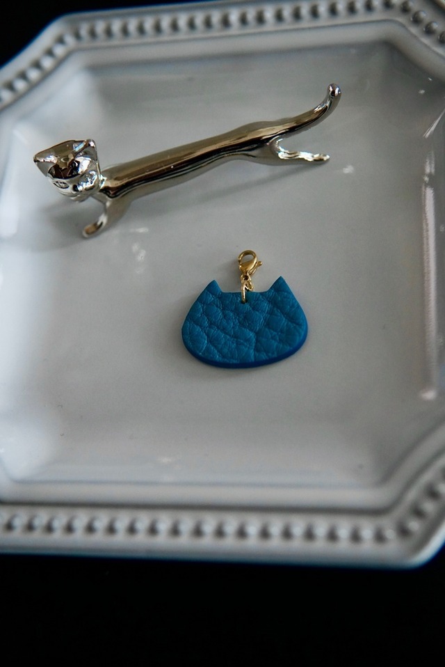 ネコチャーム（BLUE）