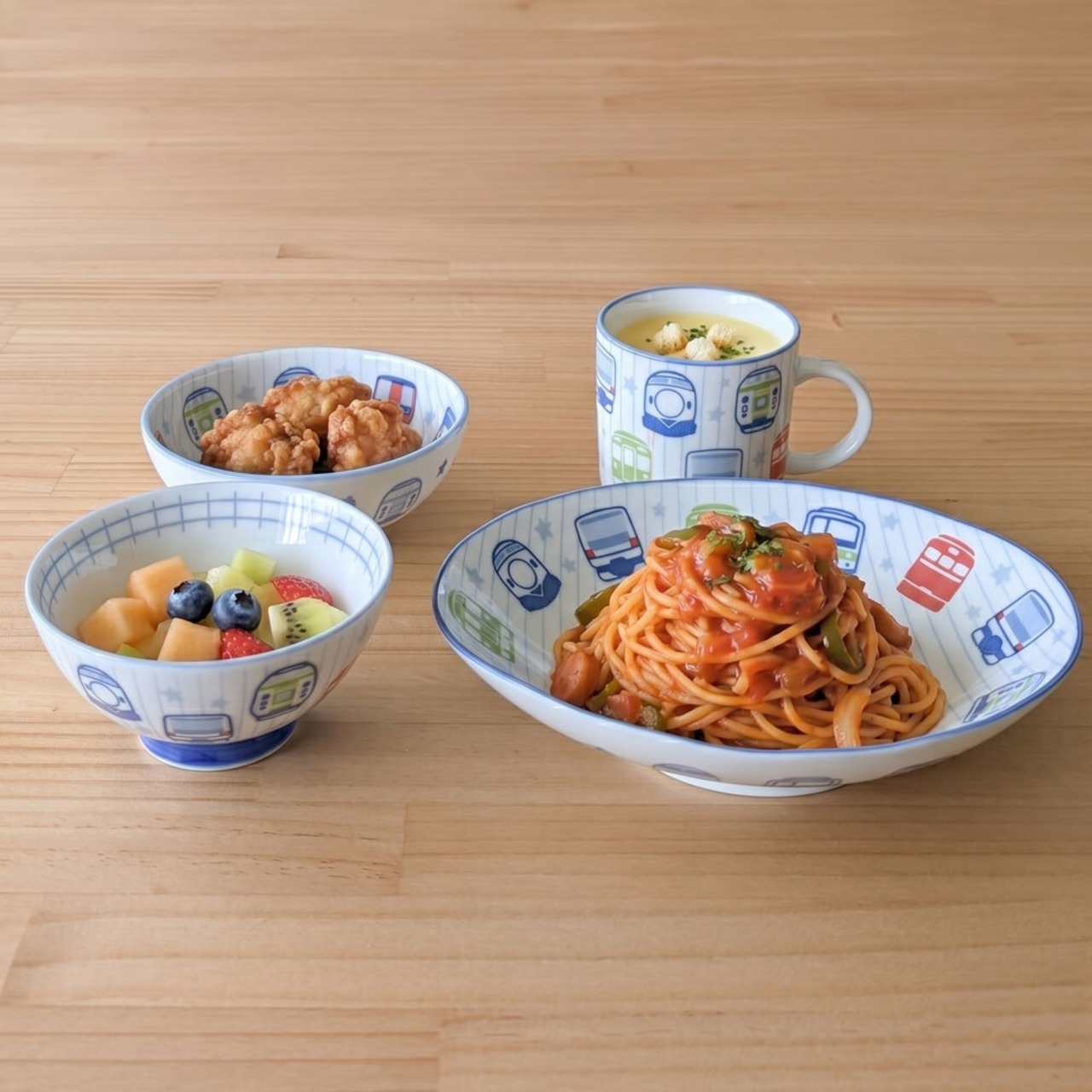 トレインフェイス7点セット 子ども食器 電車 汽車 列車