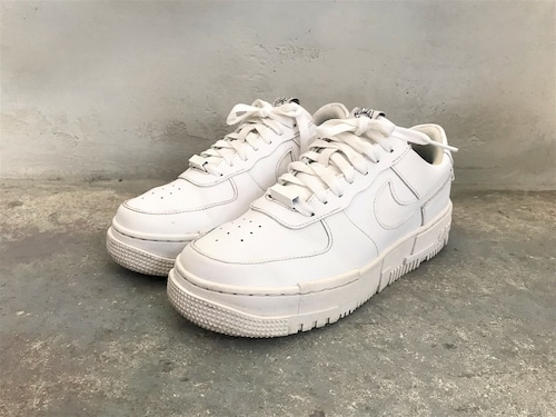 2020 NIKE WMNS AIR FORCE1 PIXEL WHITE